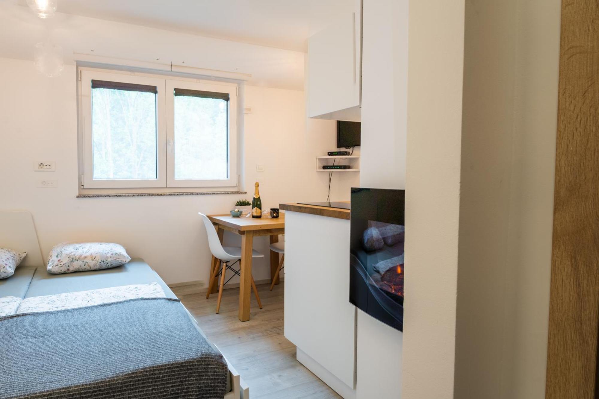 Apartment Loyd, Kranjska Gora - Studio Exteriör bild